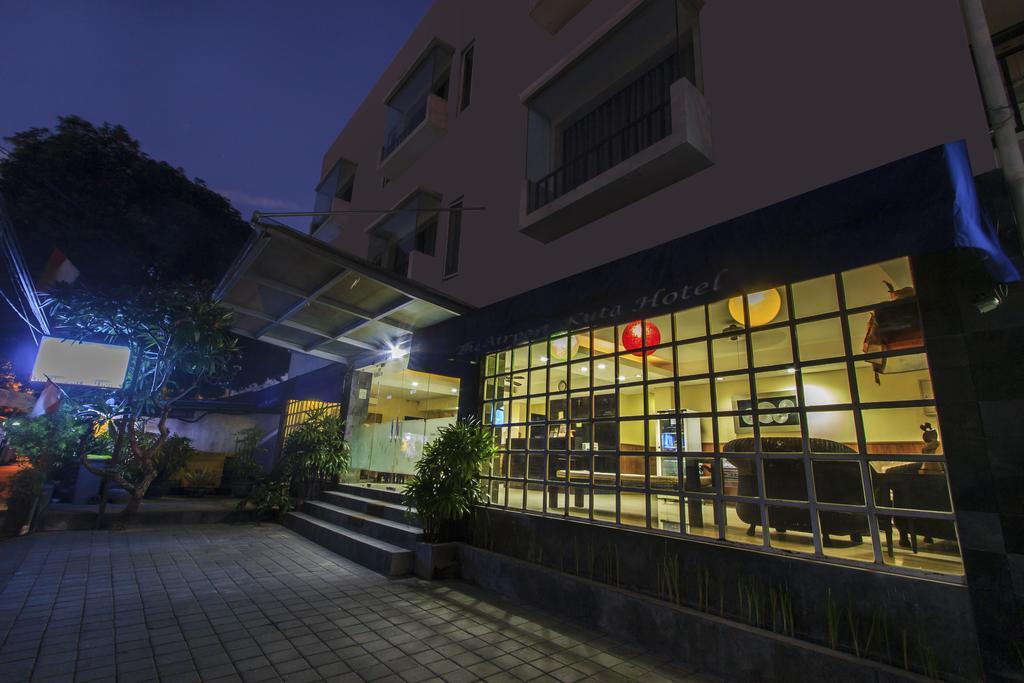 Airport Kuta Hotel And Residences Tuban  Exterior photo